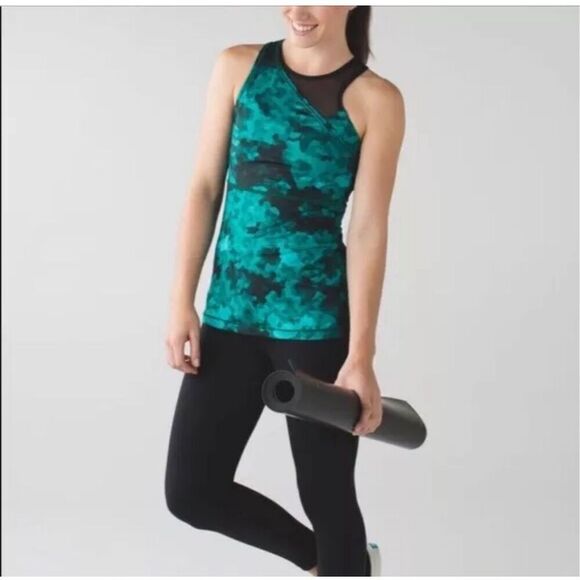 Lululemon Meshed up marbeled green one shoulder 2 Athleisure top - Picture 1 of 3